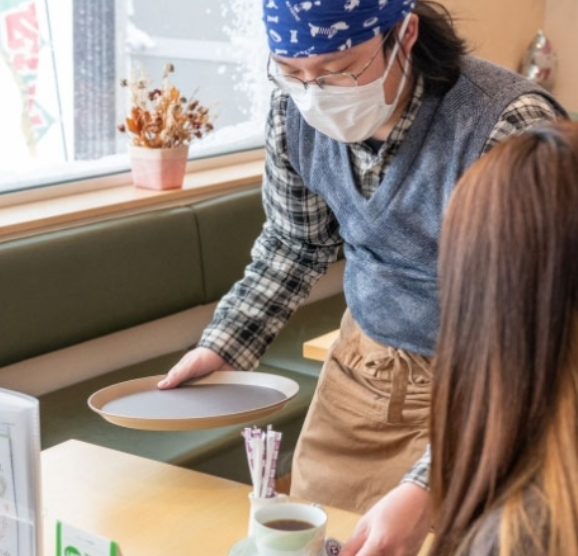 スタッフ