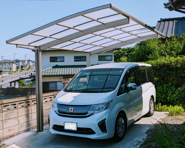 スタッフ