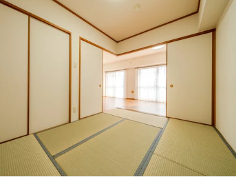 スタッフ